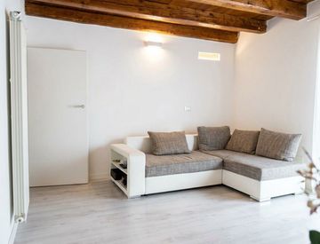 Soggiorno - Casa indipendente in Vendita in Via Umberto I a Adria