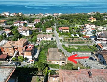 Foto 1 di 24 - Casa indipendente in Vendita in Salita degli Ulivi a Agropoli