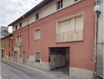 Foto 1 di 14 - Casa indipendente in Vendita in Via Gaudenzio Ferrari 5 a Ghislarengo