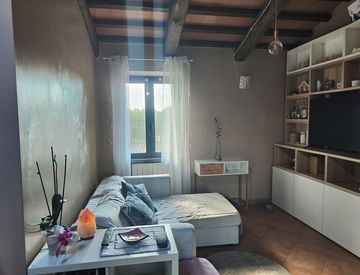 Camera da letto - Trilocale in Affitto in zona Villa Campanile a Castelfranco di Sotto