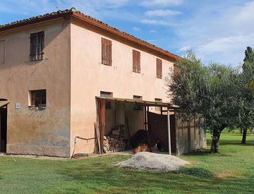 Facciata - Rustico, casale in Vendita a Fano