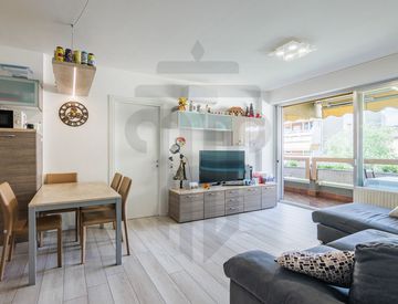 Soggiorno - Trilocale in Vendita in Viale Druso a Bolzano