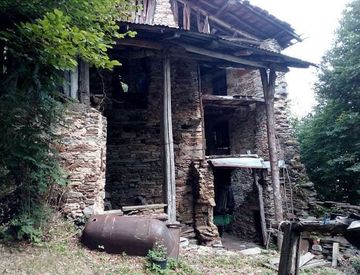Foto 1 di 19 - Rustico, casale in Vendita in Località Camo a Valduggia