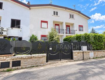 Facciata - Villa in Vendita in Via Teti 7 a Dragoni