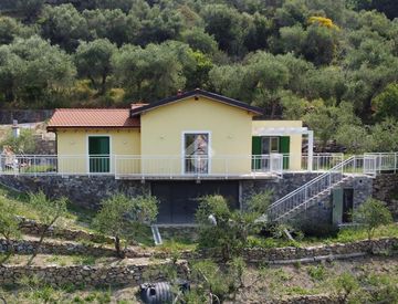 Foto 1 di 22 - Villa in Vendita in Strada Sanferian a San Biagio della Cima