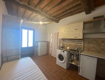Cucina - Monolocale in Affitto in Via Antonio Gramsci 48 a Buti