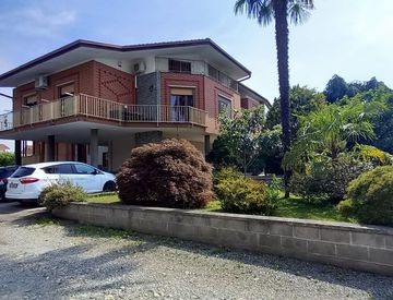 Foto 1 di 12 - Quadrilocale in Vendita in Via Fuscaglia 33 a Cigliano