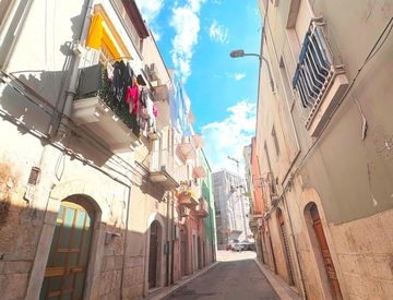 Foto 1 di 11 - Monolocale in Vendita in Vico Vittoria 3 a Barletta