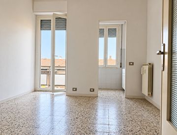 Stanza - Bilocale in Vendita in Via della Conciliazione a Piacenza