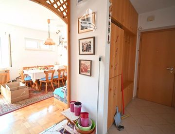 Camera da letto - Quadrilocale in Vendita in Via Veit a Cornedo all'Isarco
