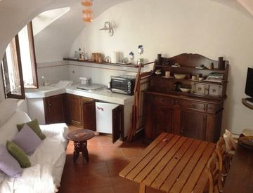 Cucina - Trilocale in Vendita a Dolceacqua