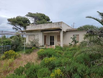 Foto 1 di 29 - Casa indipendente in Vendita in Strada senza nome 3 a Modica