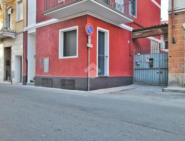 Foto 1 di 28 - Bilocale in Vendita in Via Martiri della Libertà 130 a Livorno Ferraris