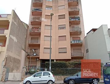 Foto 1 di 38 - Appartamento in Vendita in Via Maria Riposo a Alcamo