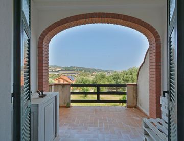 Terrazza - Quadrilocale in Vendita in Via Gioiosa 23 a Imperia