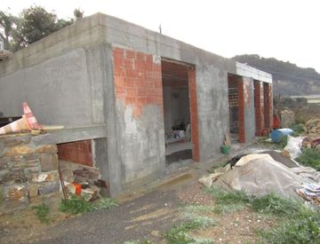Foto 1 di 14 - Casa indipendente in Vendita in Regione Gurabba a Vallecrosia