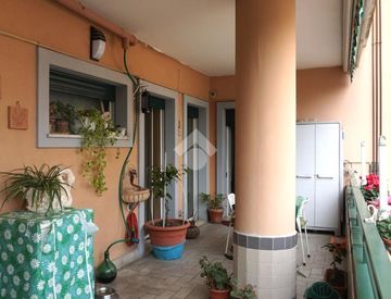 Facciata - Trilocale in Vendita in Viale Paestum 2 a Eboli