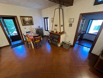 Soggiorno - Rustico, casale in Vendita in Via Cesare Battisti a Montalto Carpasio