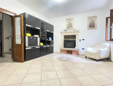 Cucina - Casa indipendente in Vendita in Vicolo Paganotti a Tregnago