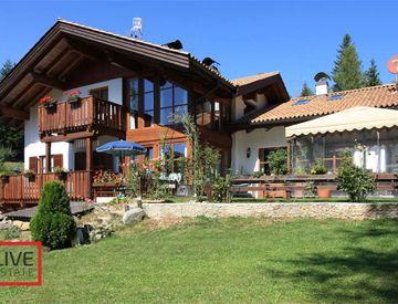 Foto 1 di 23 - Villa in Vendita in Plaze di Tret a Borgo d'Anaunia