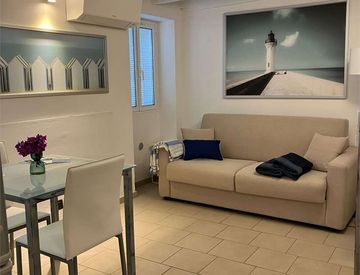 Soggiorno - Monolocale in Vendita in Via Martino 10 a Diano Marina