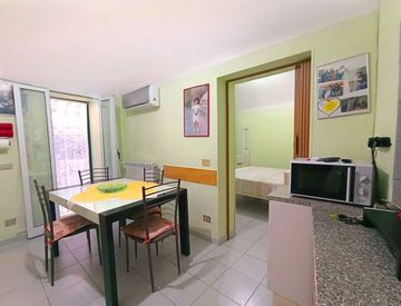 Cucina - Bilocale in Vendita in Via Correntina a Soldano