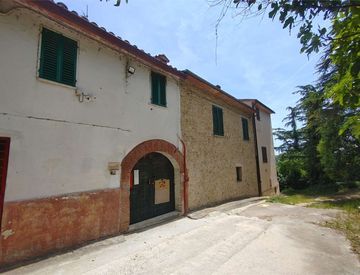 Foto 1 di 40 - Casa bifamiliare, trifamiliare in Vendita a Todi