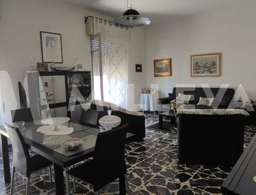 Stanza - Quadrilocale in Vendita in Via C. Colombo a Scicli