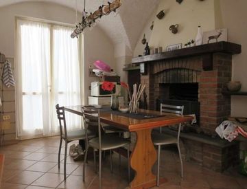 Soggiorno - Quadrilocale in Vendita in Via Cà de Conti 13 a San Bartolomeo al Mare