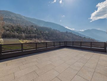 Terrazza - Attico, mansarda in Vendita in Kalditsch a Montagna sulla strada del vino