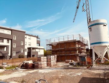 Vista - Quadrilocale in Vendita in Via Alessandro Scorzoni 1 a Valsamoggia