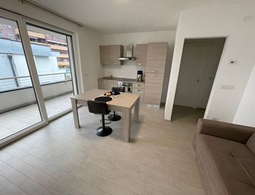 Cucina - Trilocale in Vendita in Viale Druso a Bolzano