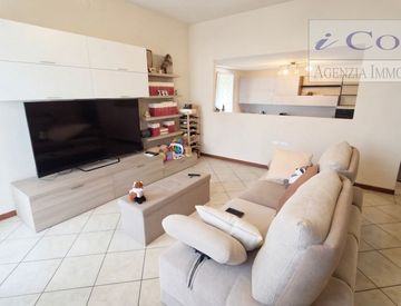 Soggiorno - Casa indipendente in Vendita in zona Villa a Teolo
