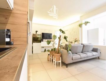 Soggiorno - Appartamento in Vendita in Via Sassari a Bolzano