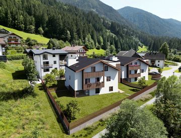 Foto 1 di 7 - Quadrilocale in Vendita in Via Rauter 1 a Rasun-Anterselva