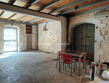 Foto 1 di 18 - Casa indipendente in Vendita in Via Tirella 159 a Modica