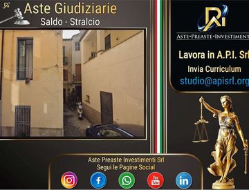 Foto 1 di 35 - Appartamento in Vendita in Largo Piano Grande 8 a Catanzaro