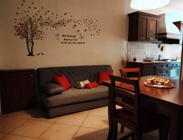 Soggiorno - Trilocale in Vendita in zona Centro a Pigna