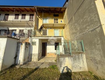 Facciata - Rustico, casale in Vendita in Borgata Selvaggio Sopra 3 a Giaveno