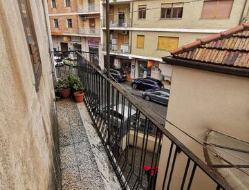 Terrazza - Casa indipendente in Vendita in zona San Leonardo a Catanzaro