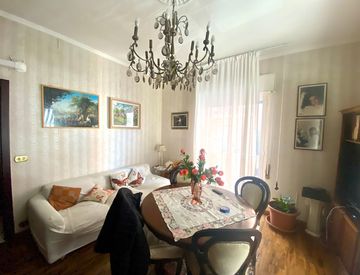 Soggiorno - Quadrilocale in Vendita in Via Argine Sinistro Goffredo Alterisio 144 a Imperia