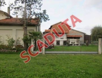 Foto 1 di 13 - Quadrilocale in Vendita in Via Zoccat a San Stino di Livenza