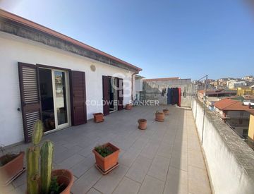 Terrazza - Attico, mansarda in Vendita in Via Giosuè Carducci 174 a Ragusa