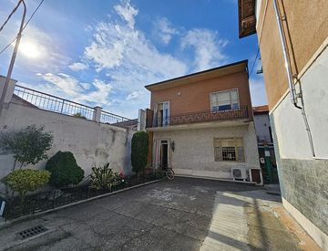 Foto 1 di 21 - Rustico, casale in Vendita in Via Ferraris Giovanni a Palazzolo Vercellese