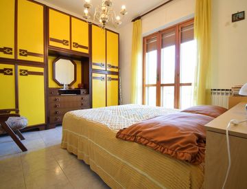 Camera da letto - Bilocale in Vendita in Via San Angelo 8 a Diano Marina