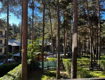 Giardino - Appartamento in Vendita in Viale Roma 20 a Bardonecchia