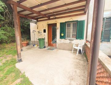 Terrazza - Casa indipendente in Vendita in Frazione Zelassi 4 a Garbagna