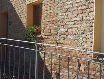 Terrazza - Monolocale in Affitto a San Miniato