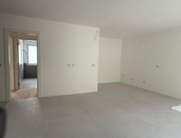 Stanza - Trilocale in Vendita in Viale Venezia a Udine