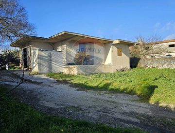 Foto 1 di 17 - Villa in Vendita in Via Ettore Fieramosca 242 a Ragusa